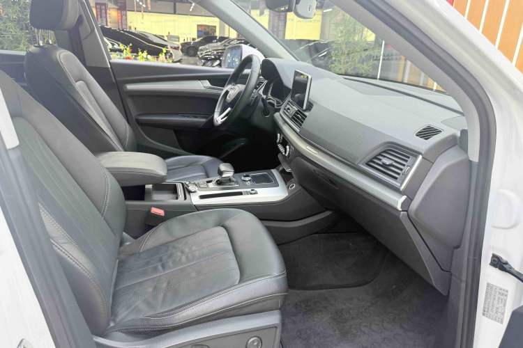 Used Audi Q5L 2020 40 TFSI Prestige Fashion Edition Interior 10