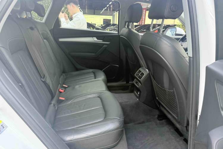 Used Audi Q5L 2020 40 TFSI Prestige Fashion Edition Interior 11