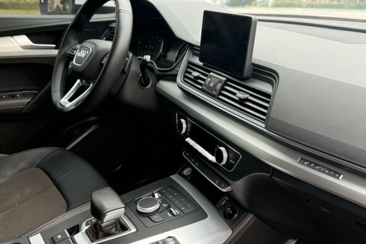 Used Audi Q5L 2020 Revised 40 TFSI Prestige Edition Interior 2