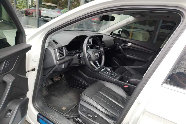 Used Audi Q5L 2020 45 TFSI Prestige Elegant Edition Interior 2