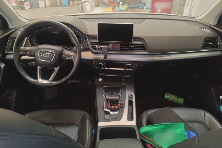 Used Audi Q5L 2020 Updated 40 TFSI Prestige Fashion Edition Interior 2