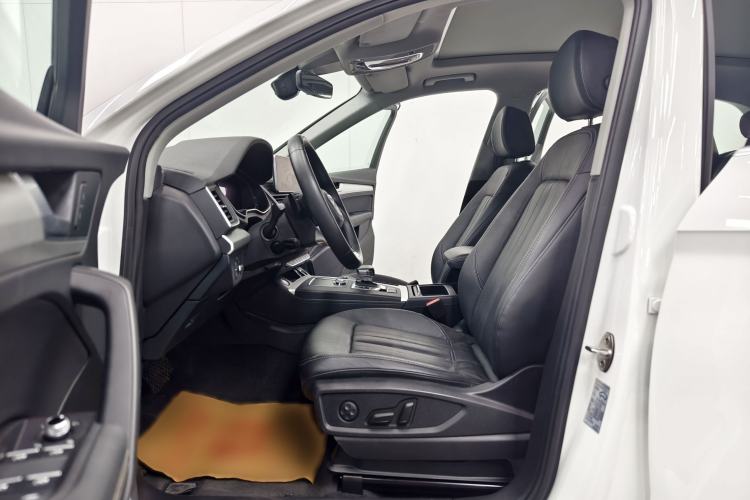Used Audi Q5L 2020 Updated 40 TFSI Prestige Fashion Edition Interior 3