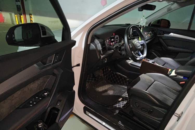 Used Audi Q5L 2020 45 TFSI Prestige Sport Edition Interior 3