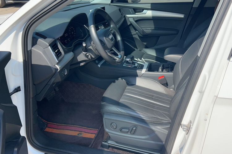 Used Audi Q5L 2020 40 TFSI Prestige Fashion Edition Interior 3