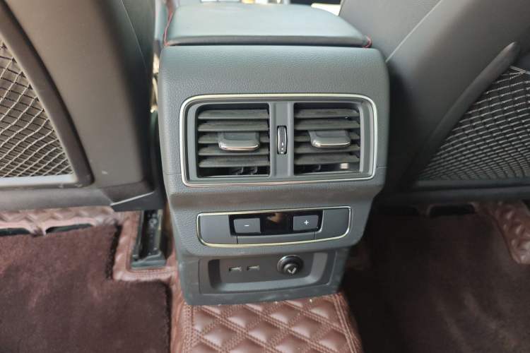 Used Audi Q5L 2020 45 TFSI Prestige Sport Edition Interior 4