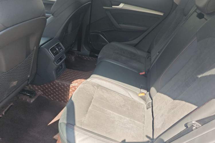 Used Audi Q5L 2020 45 TFSI Prestige Sport Edition Interior 5