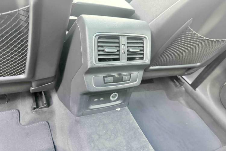 Used Audi Q5L 2020 40 TFSI Prestige Fashion Edition Interior 6