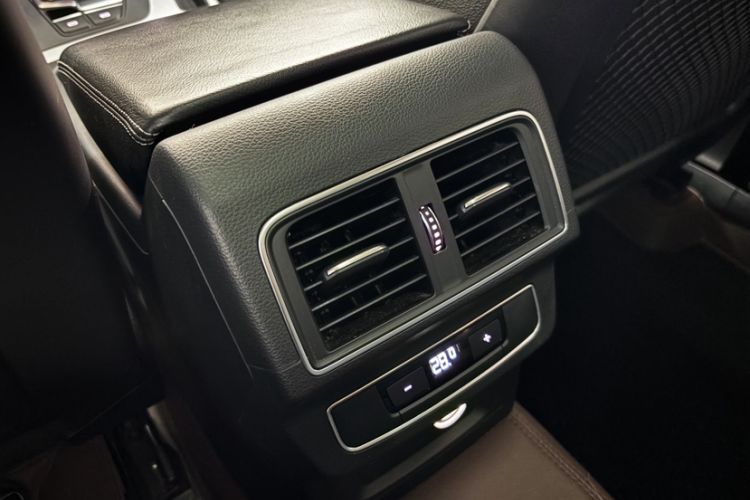 Used Audi Q5L 2020 40 TFSI Prestige Fashion Edition Interior 6