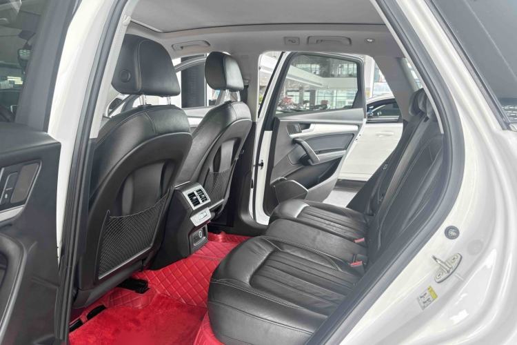 Used Audi Q5L 2020 Updated 40 TFSI Prestige Fashion Edition Interior 6