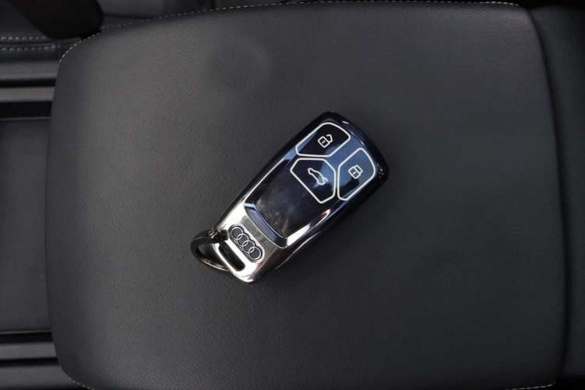 Used Audi Q5L 2020 Updated 40 TFSI Prestige Fashion Edition Interior 6