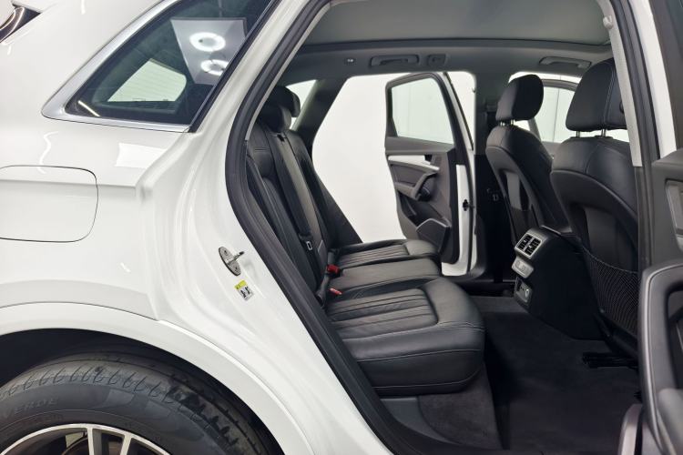 Used Audi Q5L 2020 Updated 40 TFSI Prestige Fashion Edition Interior 7