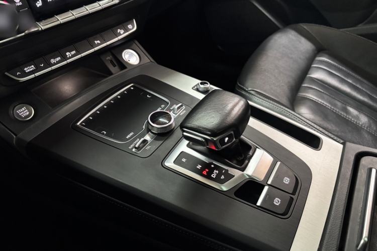 Used Audi Q5L 2020 40 TFSI Prestige Fashion Edition Interior 7