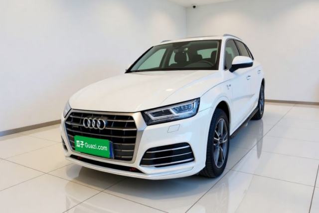 Ojetý Audi Q5L 2020 40 TFSI Prestige Fashion Edition
