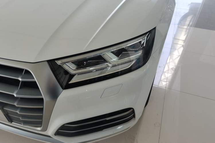 Used Audi Q5L 2020 45 TFSI Prestige Fashion Model Left Front Headlight