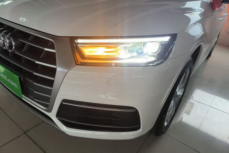 Used Audi Q5L 2020 Revised 40 TFSI Prestige Edition Left Front Headlight
