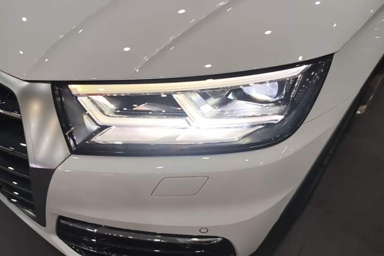 Used Audi Q5L 2020 45 TFSI Prestige Elegant Edition Left Front Headlight