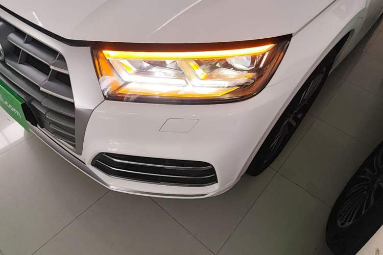 Used Audi Q5L 2020 Updated 40 TFSI Prestige Fashion Edition Left Front Headlight