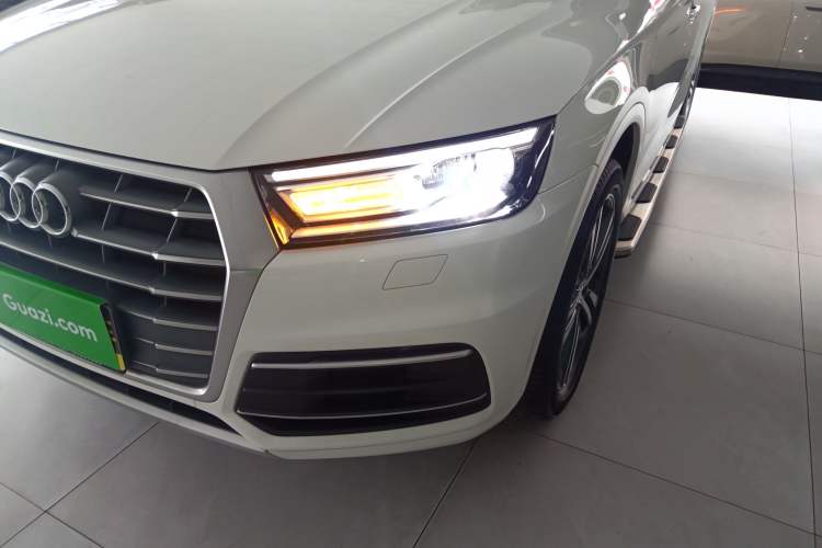 Used Audi Q5L 2020 Revised 40 TFSI Prestige Edition Left Front Headlight