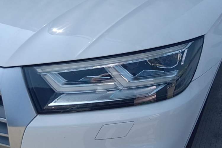 Used Audi Q5L 2020 40 TFSI Prestige Fashion Edition Left Front Headlight