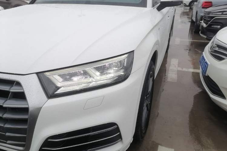Used Audi Q5L 2020 Updated 40 TFSI Prestige Fashion Edition Left Front Headlight