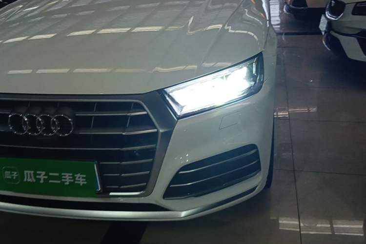 Used Audi Q5L 2020 45 TFSI Prestige Sport Edition Left Front Headlight