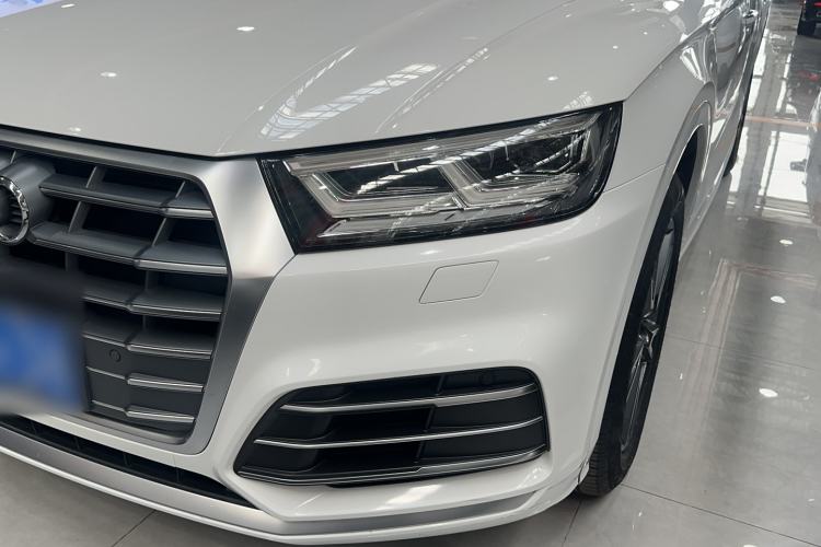 Used Audi Q5L 2020 Updated 40 TFSI Prestige Fashion Edition Left Front Headlight