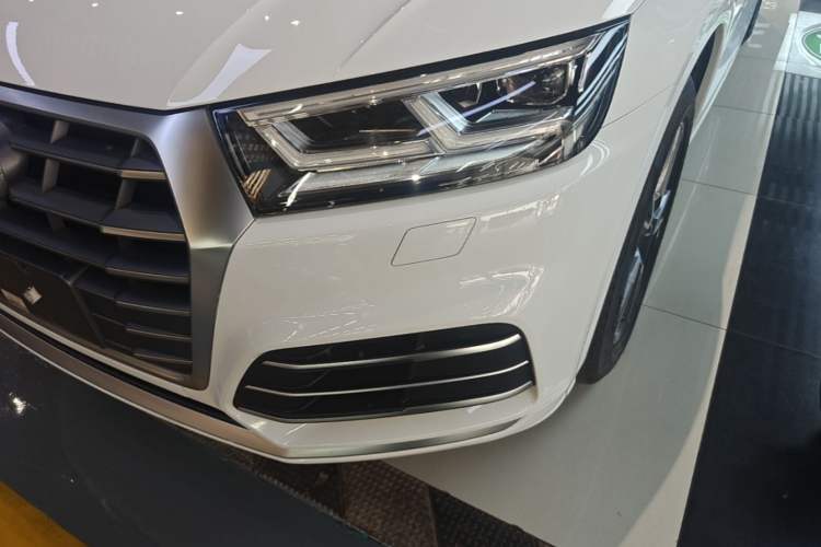 Used Audi Q5L 2020 40 TFSI Prestige Fashion Edition Left Front Headlight