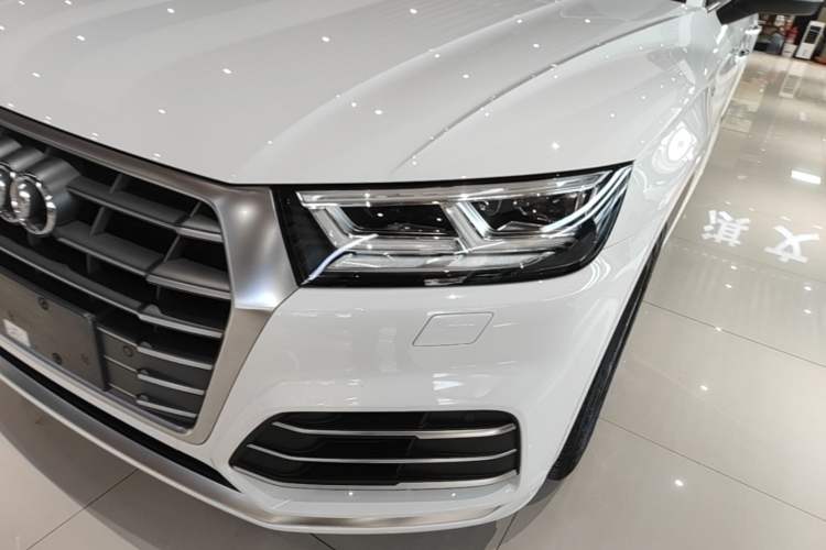 Used Audi Q5L 2020 Updated 40 TFSI Prestige Fashion Edition Left Front Headlight