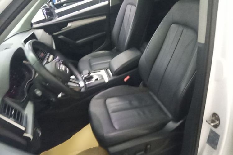 Used Audi Q5L 2020 Updated 40 TFSI Prestige Fashion Edition Left Front Seat