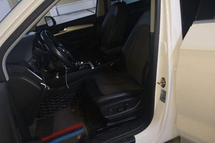 Used Audi Q5L 2020 40 TFSI Prestige Edition Left Front Seat