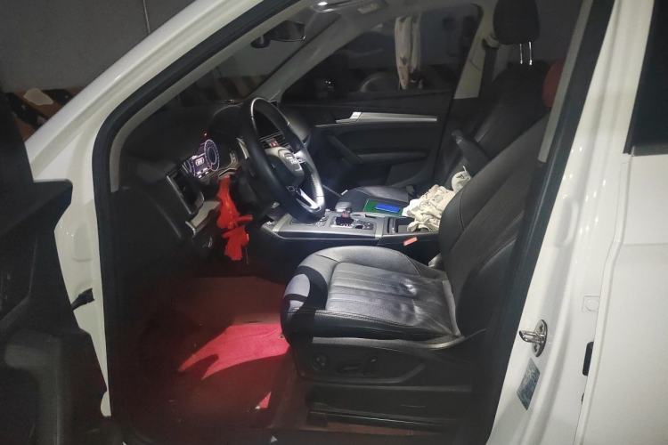 Used Audi Q5L 2020 45 TFSI Prestige Fashion Model Left Front Seat