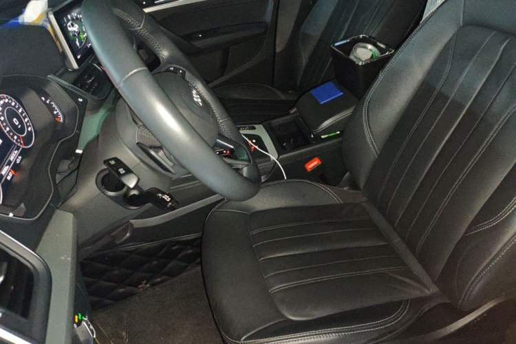 Used Audi Q5L 2020 Updated 40 TFSI Prestige Fashion Edition Left Front Seat