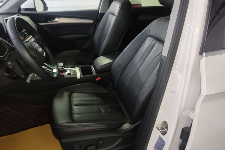 Used Audi Q5L 2020 Updated 40 TFSI Prestige Fashion Edition Left Front Seat