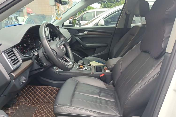Used Audi Q5L 2020 45 TFSI Prestige Fashion Model Left Front Seat