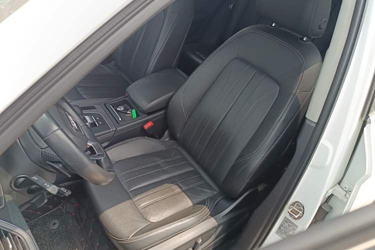 Used Audi Q5L 2020 45 TFSI Prestige Fashion Model Left Front Seat
