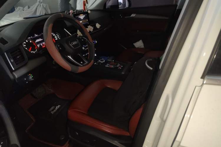Used Audi Q5L 2020 40 TFSI Prestige Edition Left Front Seat