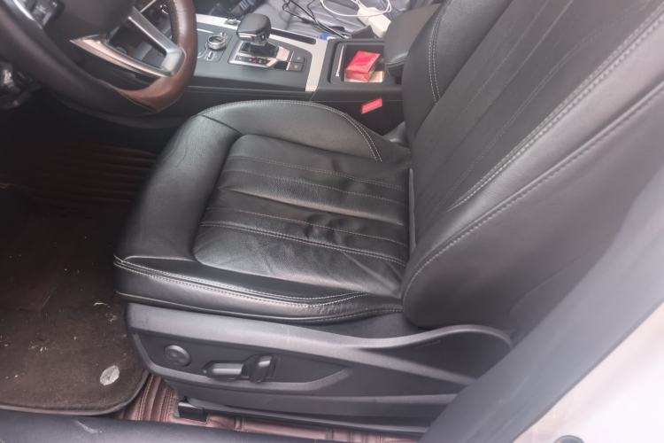 Used Audi Q5L 2020 Updated 40 TFSI Prestige Fashion Edition Left Front Seat