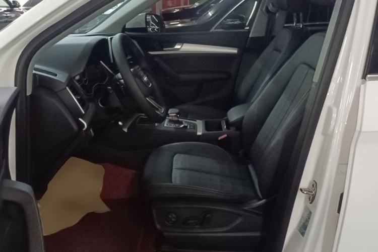 Used Audi Q5L 2020 Updated 40 TFSI Prestige Fashion Edition Left Front Seat