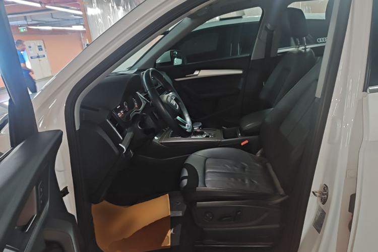 Used Audi Q5L 2020 Updated 40 TFSI Prestige Fashion Edition Left Front Seat