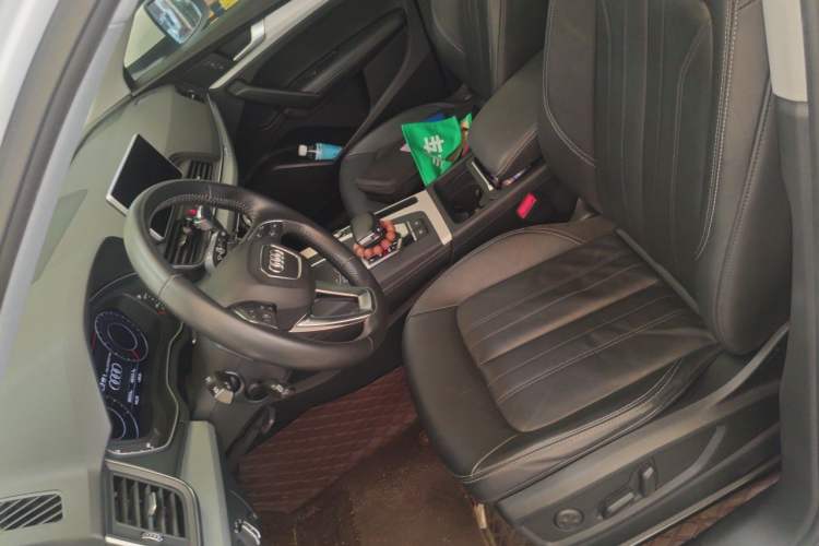 Used Audi Q5L 2020 Updated 40 TFSI Prestige Fashion Edition Left Front Seat