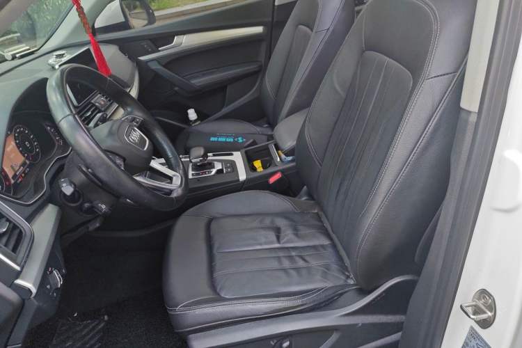Used Audi Q5L 2020 Updated 40 TFSI Prestige Fashion Edition Left Front Seat