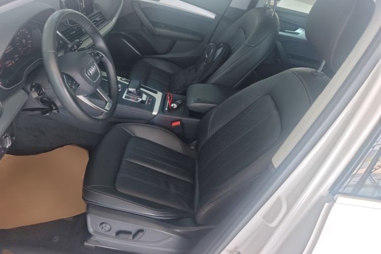 Used Audi Q5L 2020 Updated 40 TFSI Prestige Fashion Edition Left Front Seat