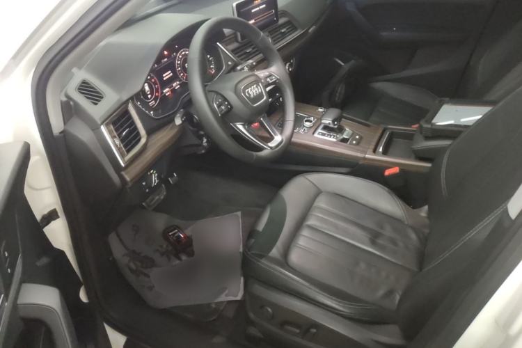 Used Audi Q5L 2020 40 TFSI Prestige Fashion Edition Left Front Seat