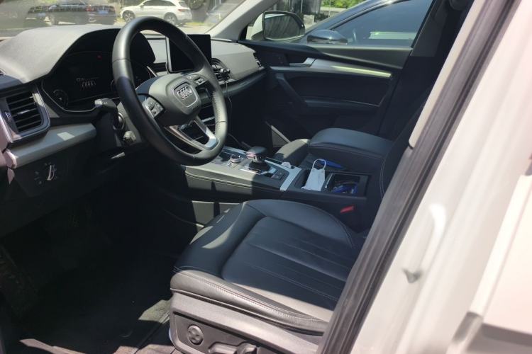 Used Audi Q5L 2020 Updated 40 TFSI Prestige Fashion Edition Left Front Seat