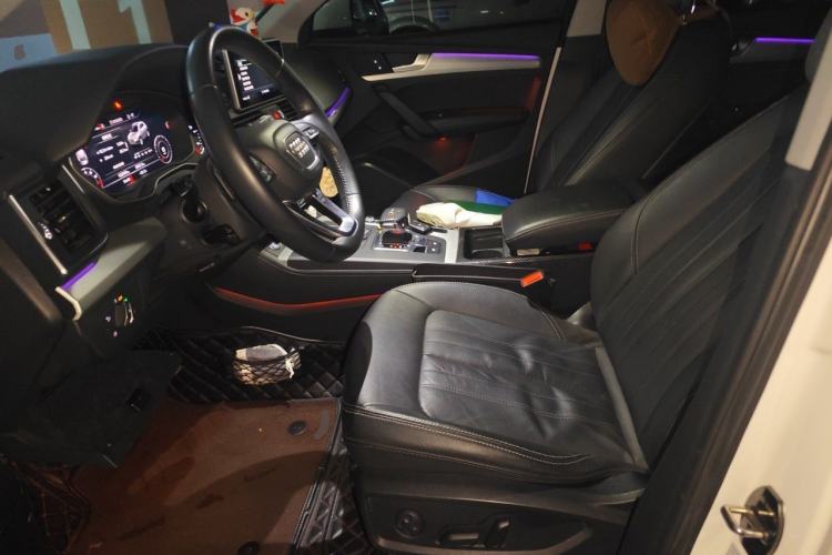 Used Audi Q5L 2020 Updated 40 TFSI Prestige Fashion Edition Left Front Seat