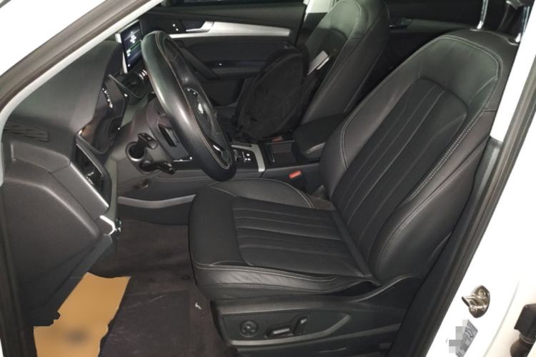 Used Audi Q5L 2020 Updated 40 TFSI Prestige Fashion Edition Left Front Seat