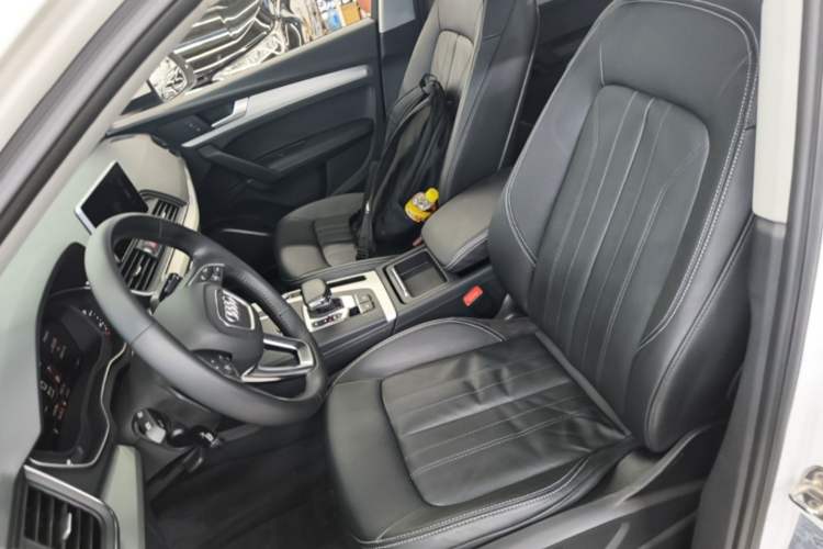 Used Audi Q5L 2020 Updated 40 TFSI Prestige Fashion Edition Left Front Seat