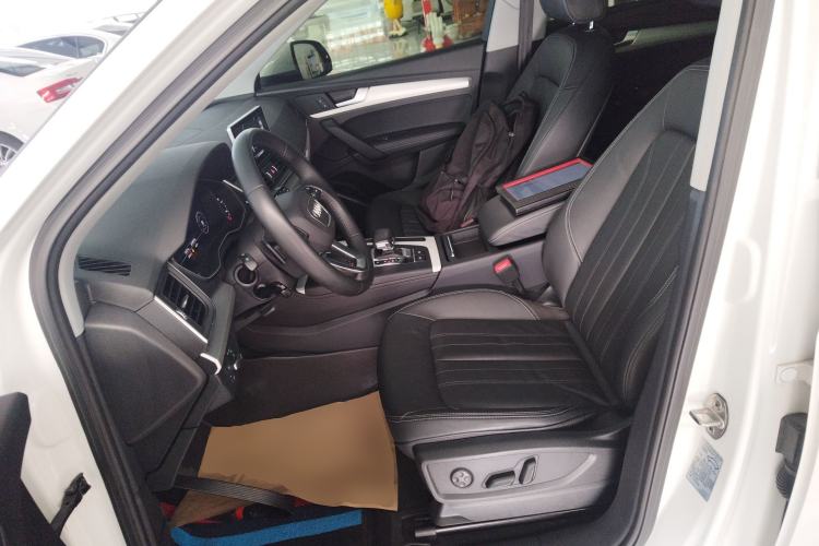 Used Audi Q5L 2020 Updated 40 TFSI Prestige Fashion Edition Left Front Seat
