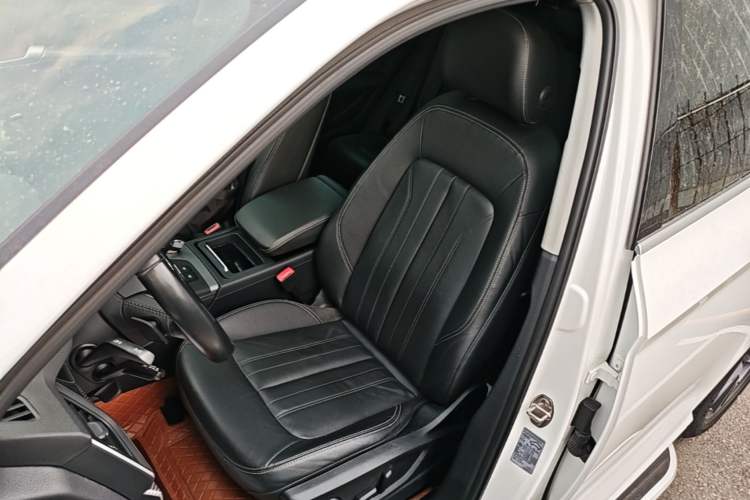 Used Audi Q5L 2020 45 TFSI Prestige Fashion Model Left Front Seat