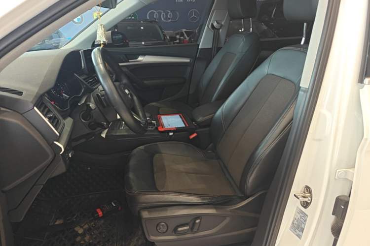 Used Audi Q5L 2020 40 TFSI Prestige Edition Left Front Seat